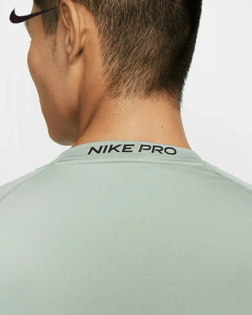 Oversized Tee TopNike Pro Dri fit men's tight sports fitness T-shirt FB7933-370 view 5