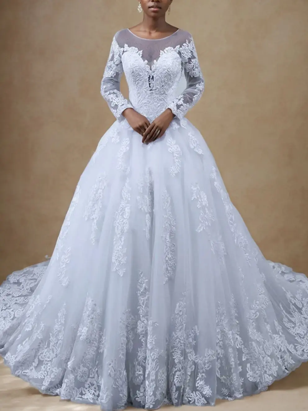 

Elegant Modern Wedding Dress Sheer Neck Ball Gown Court Train Long Sleeve Tulle Appliques Engagement Dress 2025 free customized