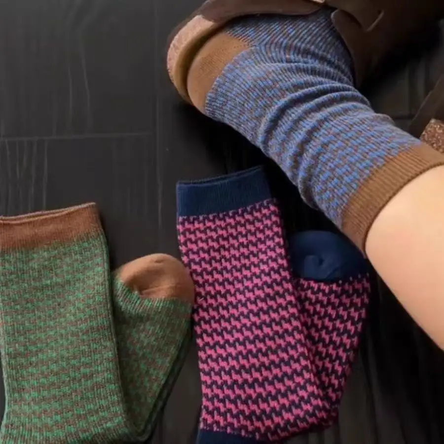 

Korean style retro versatile mid-calf socks for autumn and winter, cozy pile up socks, back to school season and Christmas