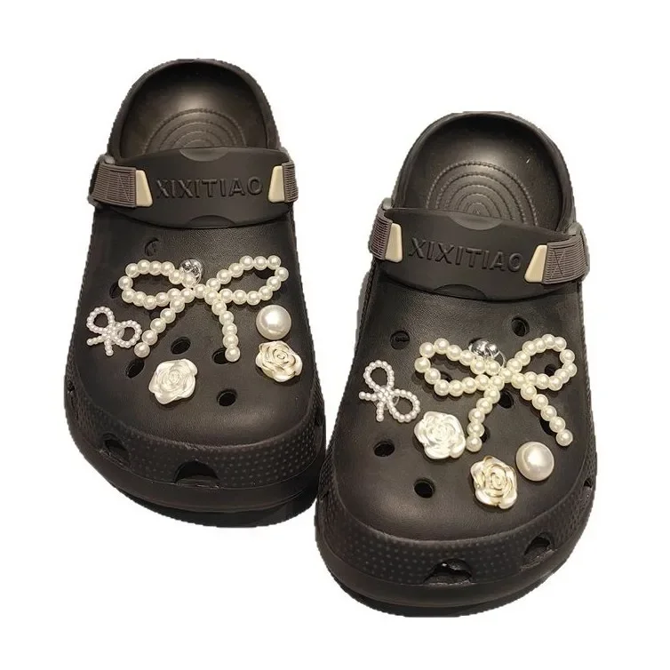 1 ensemble de breloques de chaussures avec nœud en perles, accessoires de chaussures à boucle détachable 3D avec décorations florales en perles, DIY bricolage