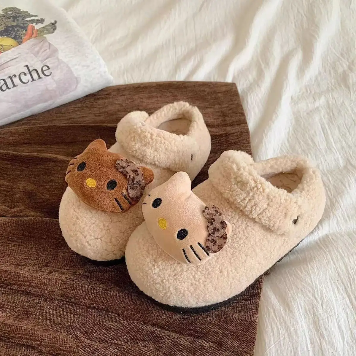 Kawaii مرحبا كيتي القوس تصميم خريف شتاء جديد وصول رقيق النعال مع باطن سميكة لتعزيز الارتفاع تنوعا الفتيات النعال #4