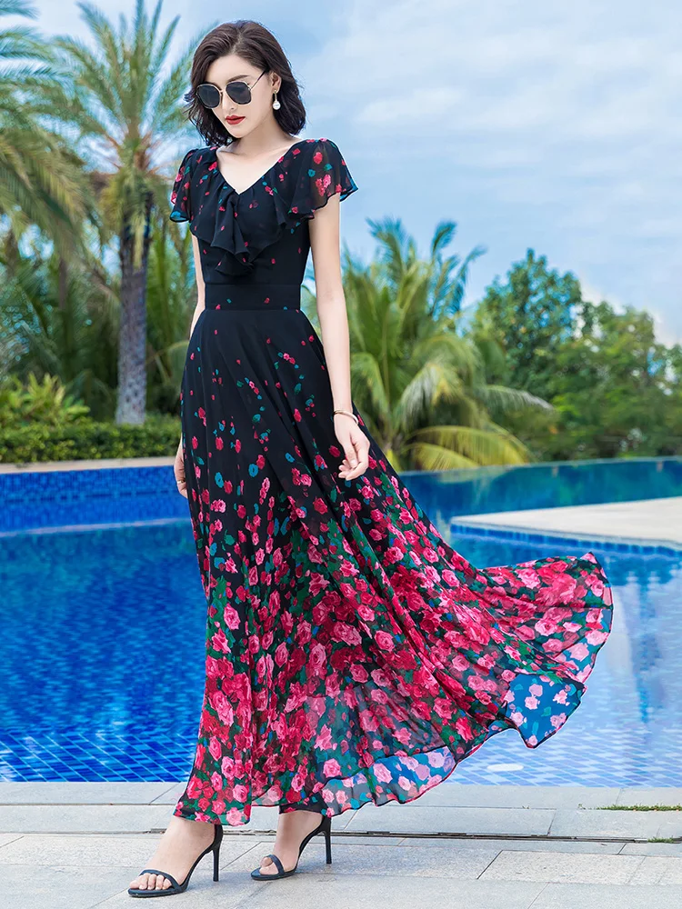 Waist closing Chiffon large swing dress 2022 new summer women's floral long skirt looks thin and long skirt beach skirt