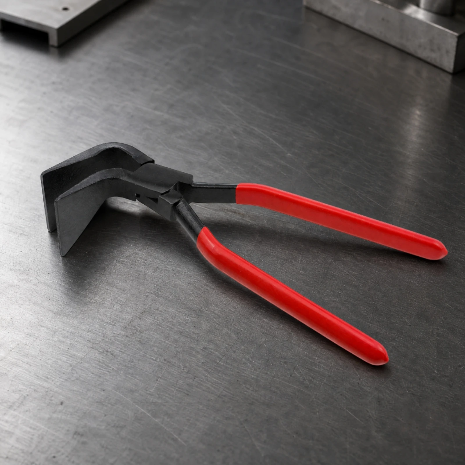 Sheet Metal Folding Plier Anti-Rust Flat Jaw Folding Plier with Coated Handles Bending Pliers Sturdy Hand Tool Manual
