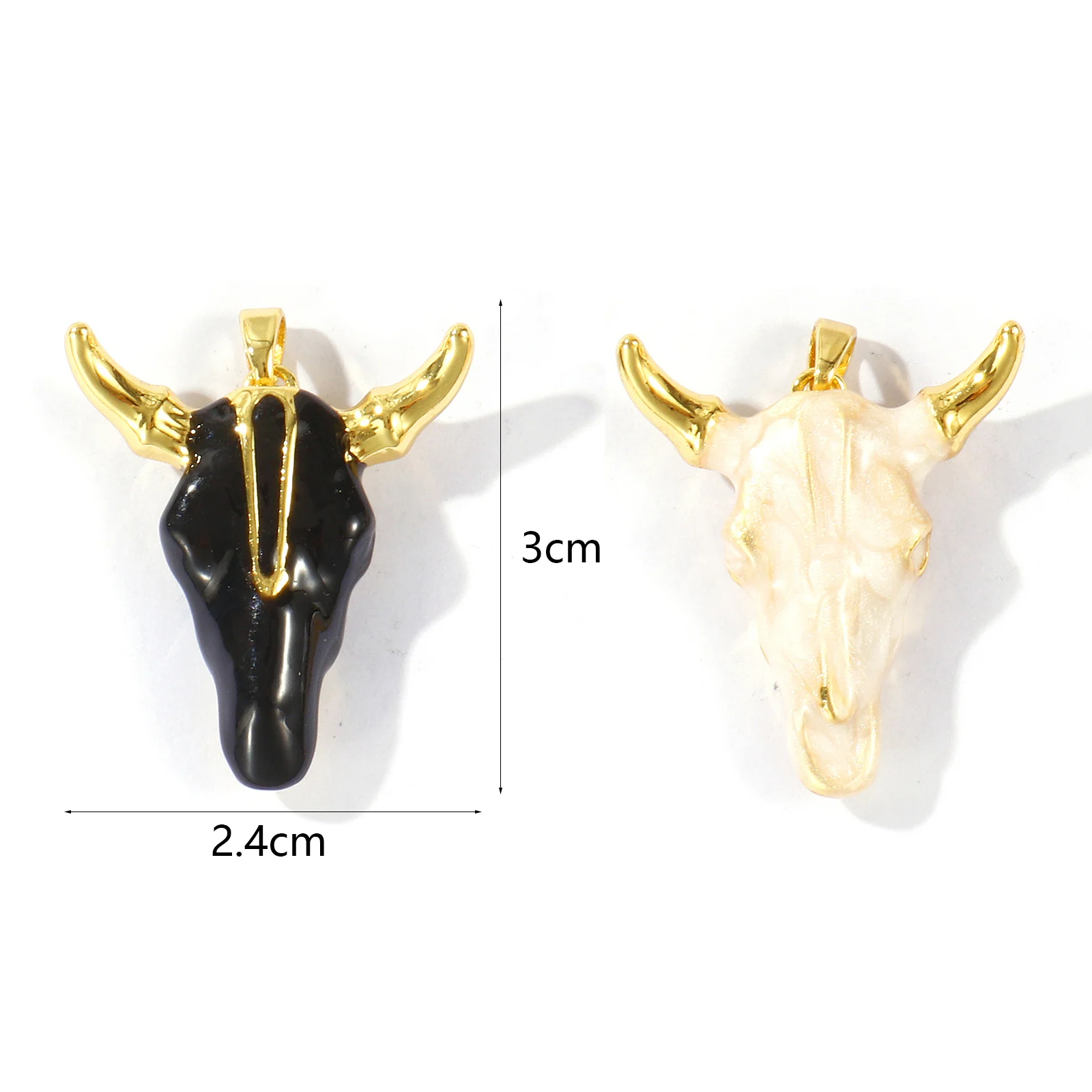 2pcs Brass West Cowboy Pendants 18K Gold Plated Creamy-White/Black Enamel Cow Head Charms For Women DIY Necklace Jewelry 3x2.4cm