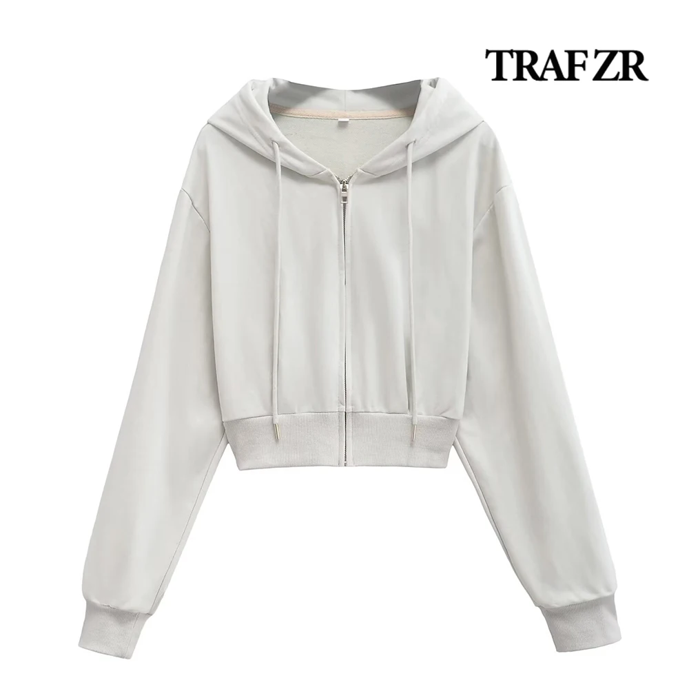 

TRAF ZR Aesthetic Long Sleeve Sweatshirt with Zipper Basic Solid Hoodies Plush Streetwears 2024 Autumn Hooded Zip-up Cardigans