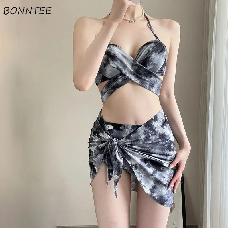 

Женский комплект бикини Tie Dye, летний дизайн на косточках, пляжный стиль, с v-образным вырезом и разрезом спереди, сексуальный, милый, Новое поступление, модный галстук с воротником-халтер