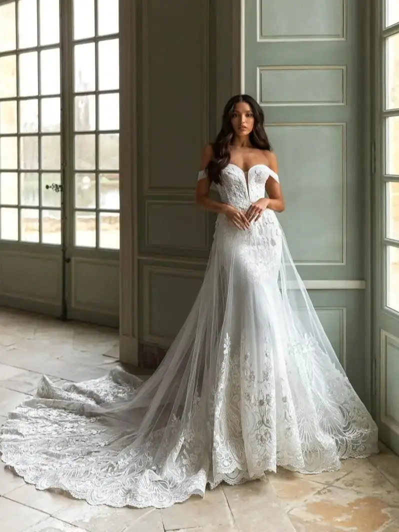 Amazing Lace Mermaid Beaded Wedding Dresses Off The Shoulder Plunging Neck Bridal Gowns Sweep Train Plus Size Robe De Mariée