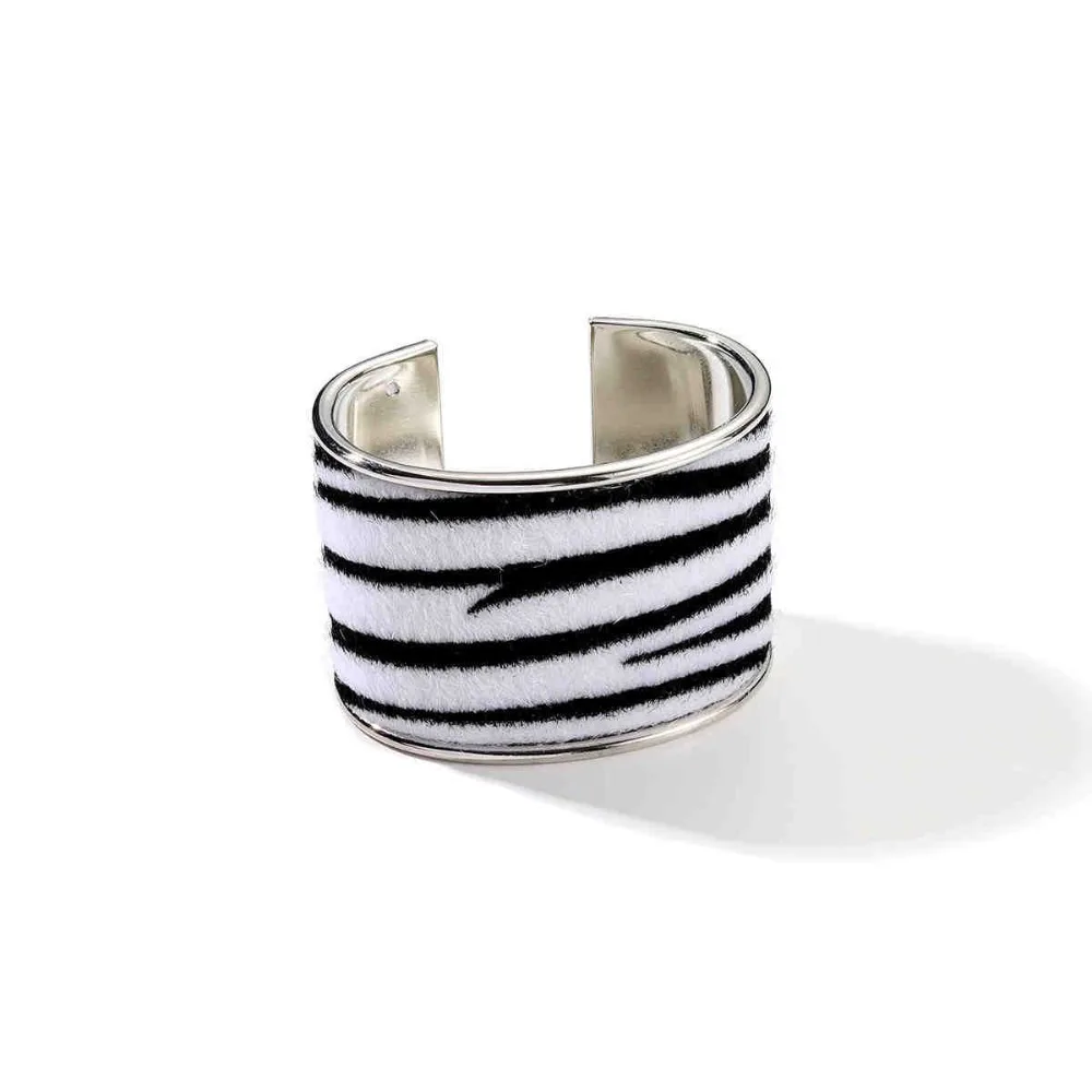 Metal Wide Flocking Open Bangle Minority Design Alloy Leopard Print Cuff Bangles Jewelry Accessories Europe American Style