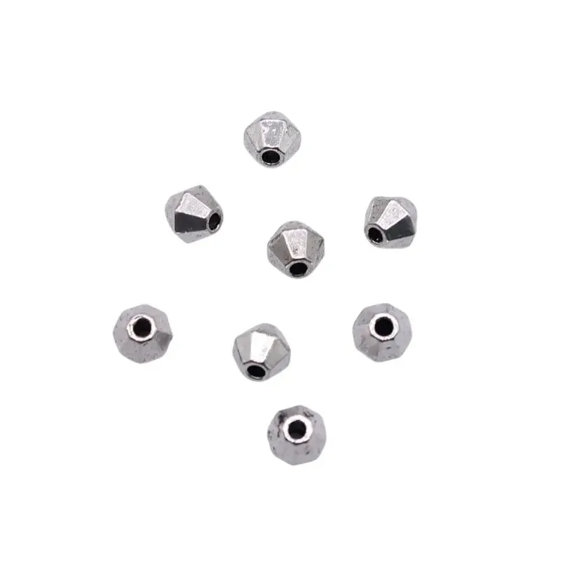 600 Stück antiksilberfarbene, facettierte Abstandsperlen, 4 x 4 x 4 mm, Polygon-lose Perlen, DIY-Armband, Halskette, Schmuckherstellung – Detail 2