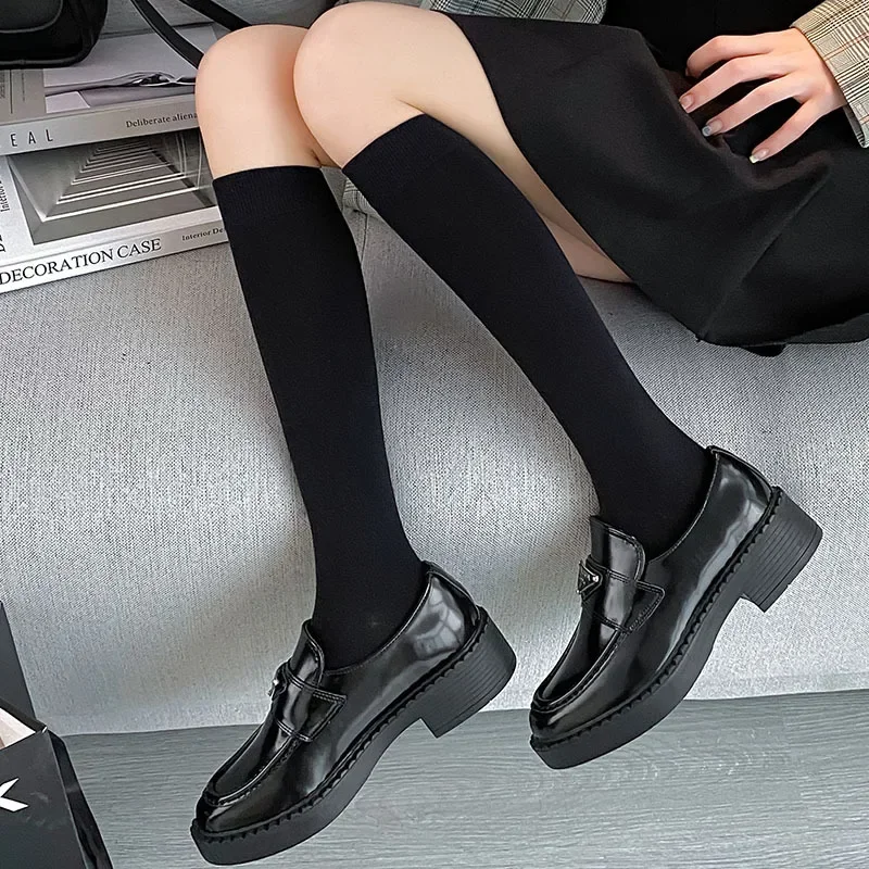 Women Stockings College Style Knitted Cotton Knee Socks JK School Girls Solid Color Black White Gray Long Socks Stockings Women