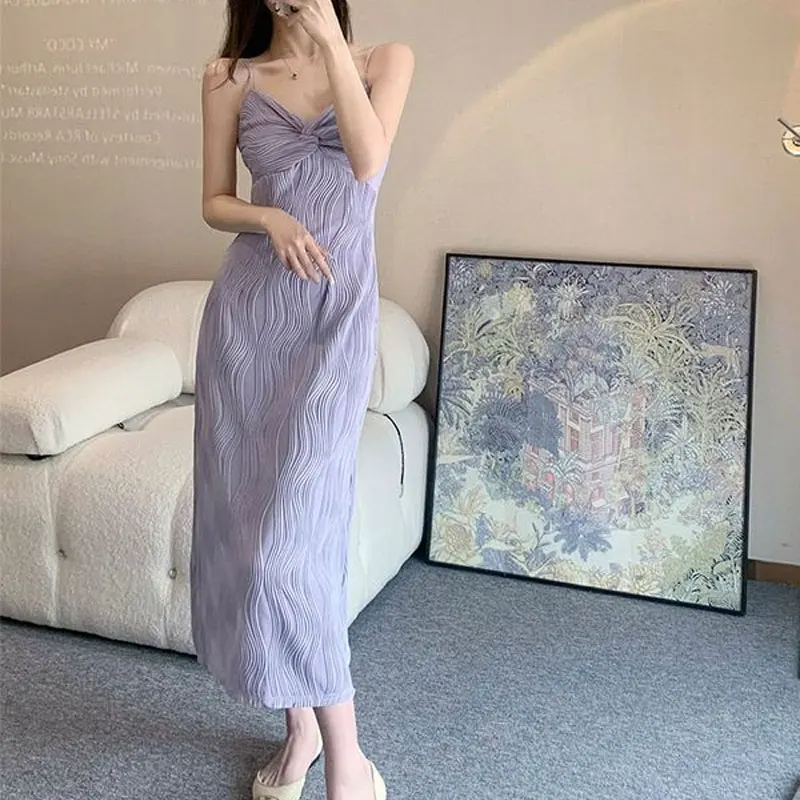 Sexy V-Neck Stylish Folds Slip Long Dress Summer French Style Elegant Slim Female Clothing Waist Sleeveless Solid Color Dresses