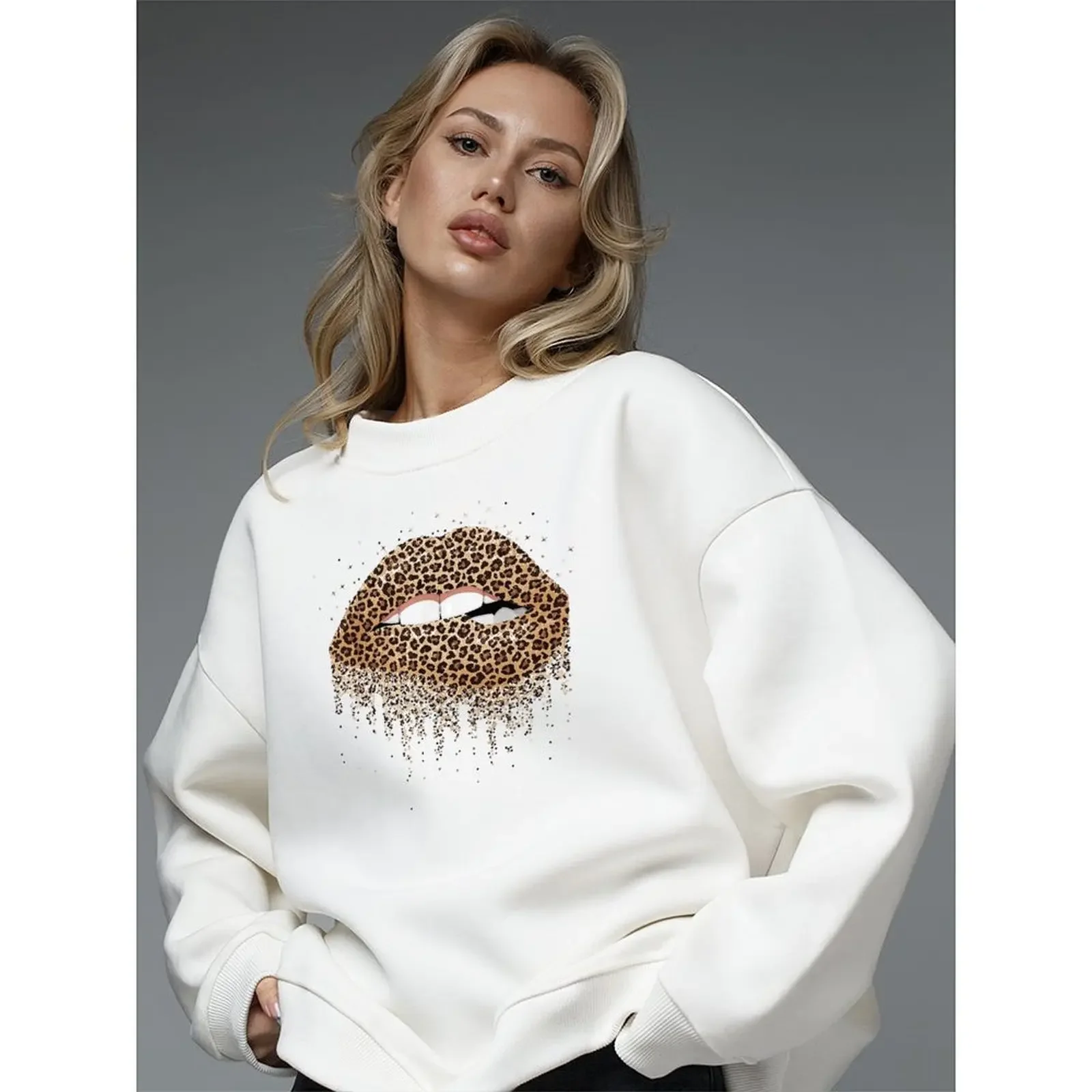 

Women's Sweatshirts O-Neck Loose Casual Sports Pullovers Comfortable Velvet Long Sleeve Sweater Winter Woman Clothes 2025