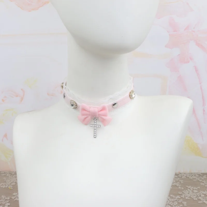 Gothic Lolita Velvet Choker Necklace with Bow Cross Sweet Girl‘s Necklace Goth Lace Vintage Y2K Girls  Jewelry Accessories