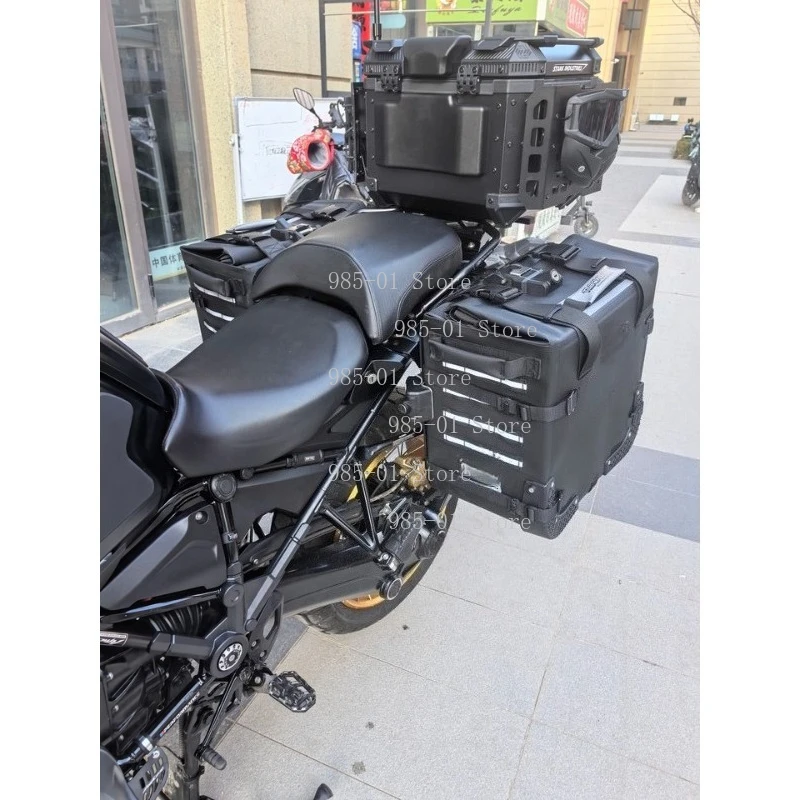 

45L Multifunctional Black Aluminum Alloy Motorcycle Tailbox - Universal Fit for Scooters