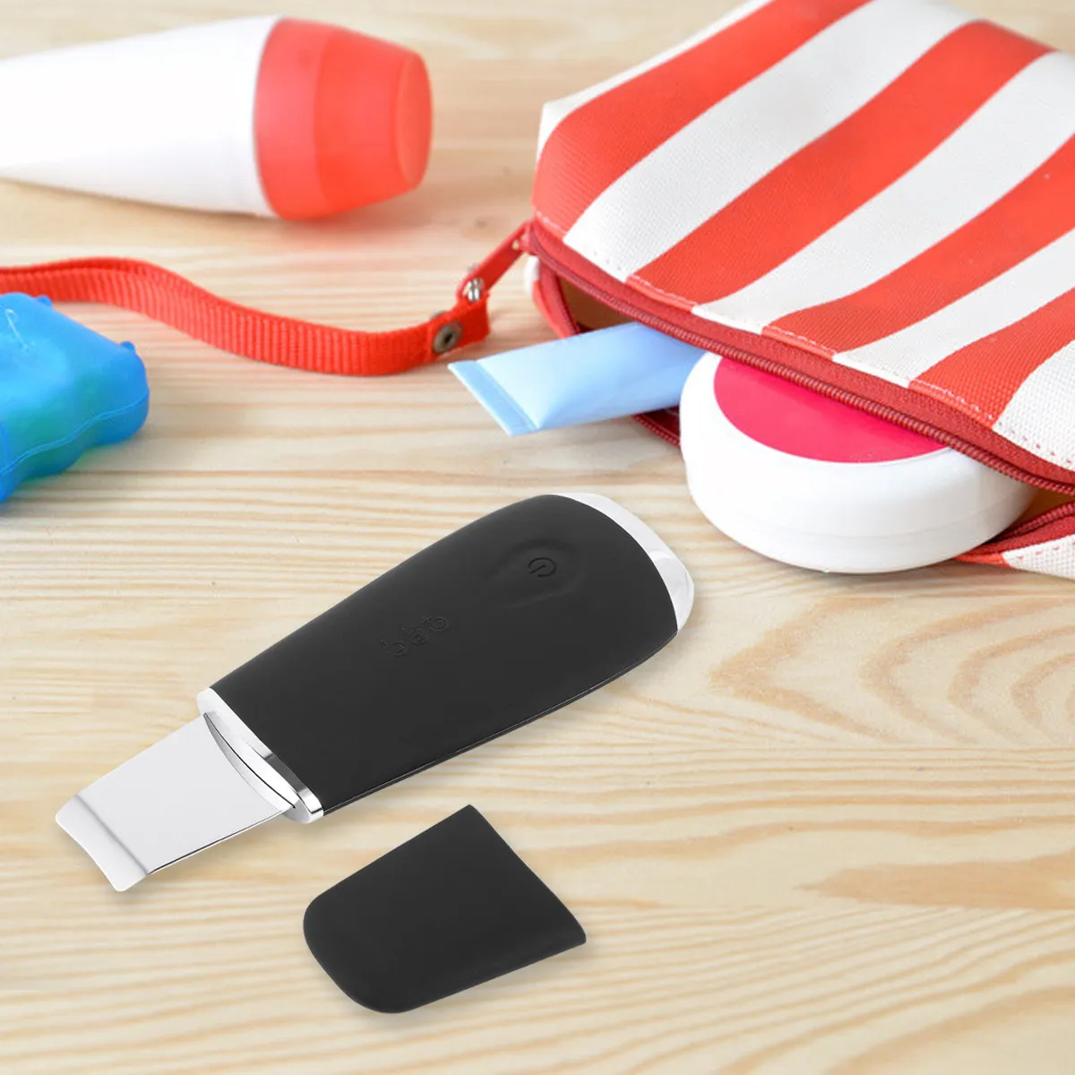 

Silicone Facial Cleansing Brush Electric Face Scrubber Skin Exfoliator Deep Minimize Blackhead Removal Portable