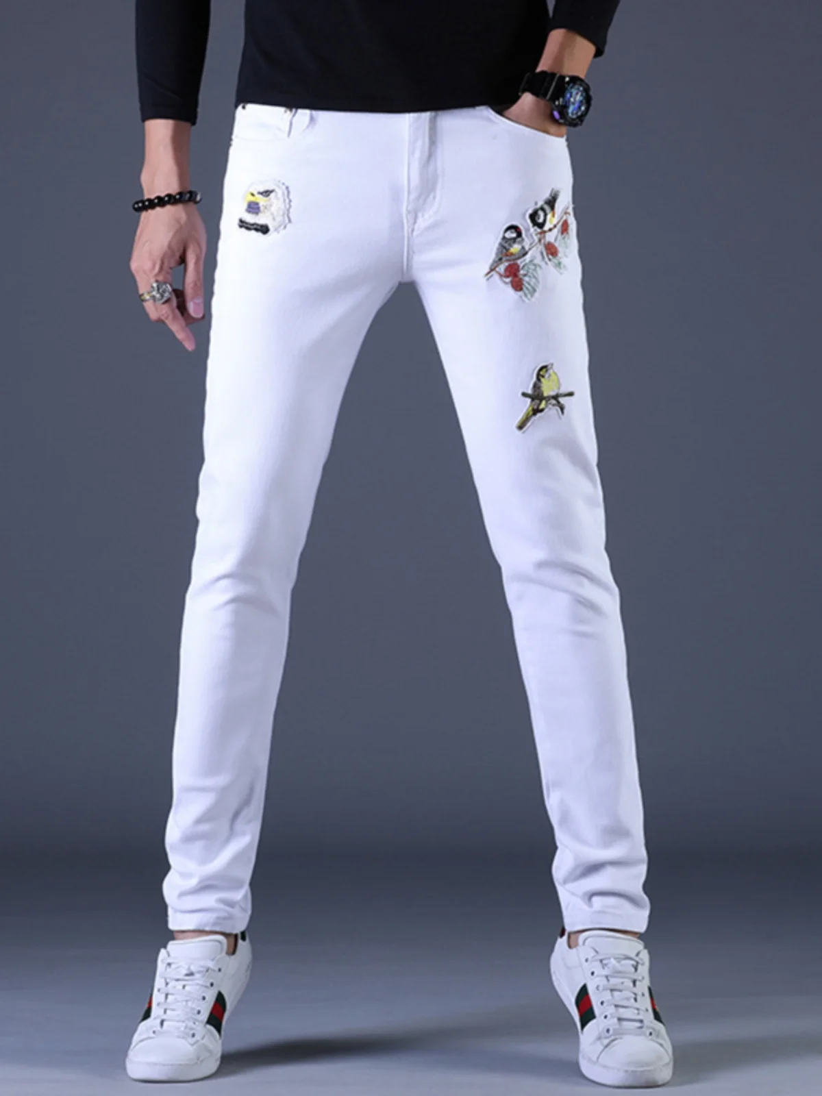 

Embroidered White Jeans Men's Casual Badge Stylish Slim Fit Long Pants Trendy Spring Autumn New Style Bird Embroidery Denim J...