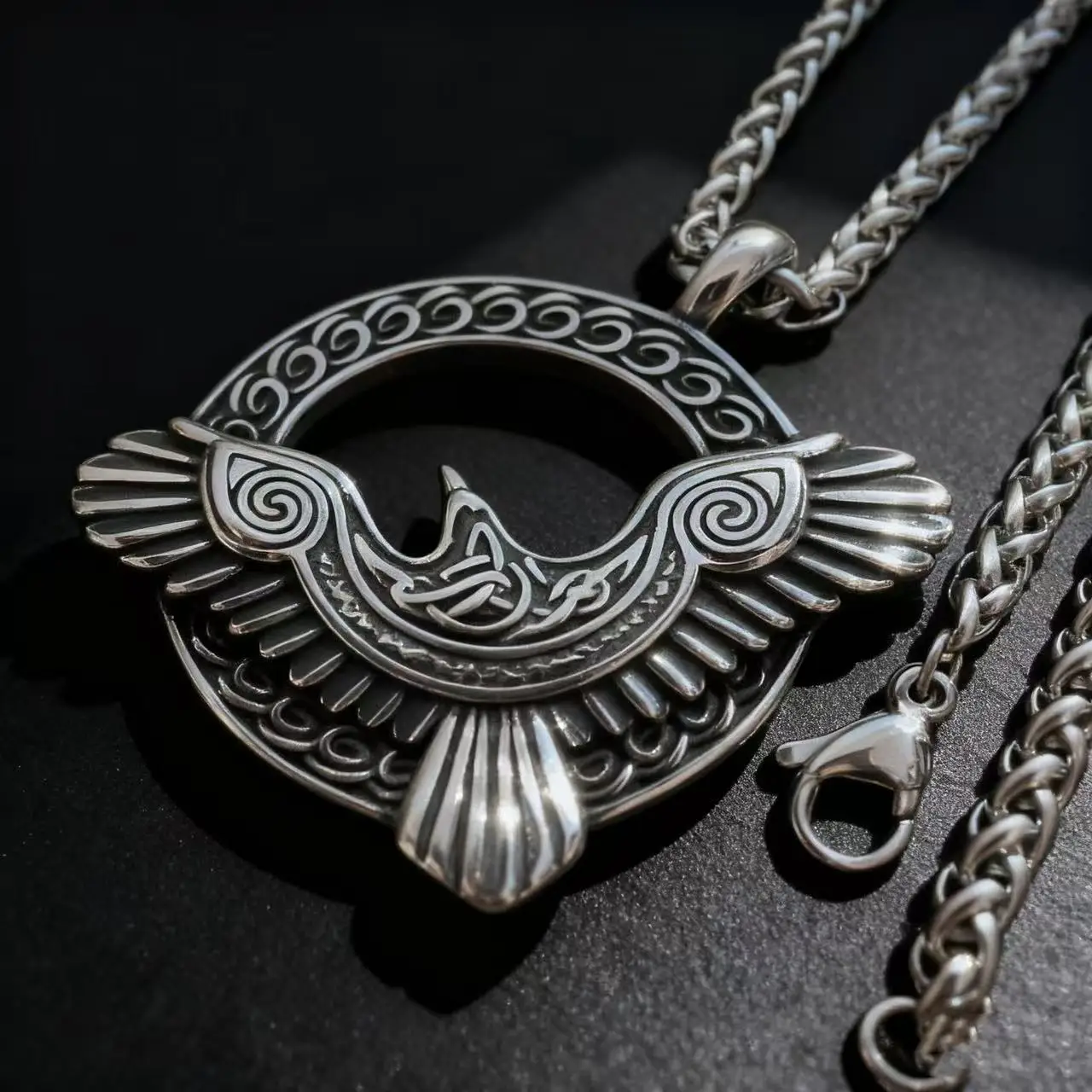 

HNSP 316L Stainless Steel Nordic Odin Crow Pendant Necklace For Men Gift Wisdom Symbol Viking Jewelry Accessories