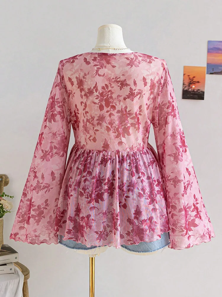 GIBSIE grande taille imprimé doux col en v cravate devant haut en maille femmes 2025 automne vacances Style complet manches évasées Peplum Blouse chemise