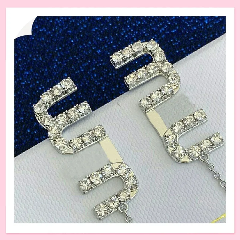 

Popular Star and Miss Light Luxury Full Diamond Earrings, Letter Pendants, Rhinestone Crystal Temperament Earrings