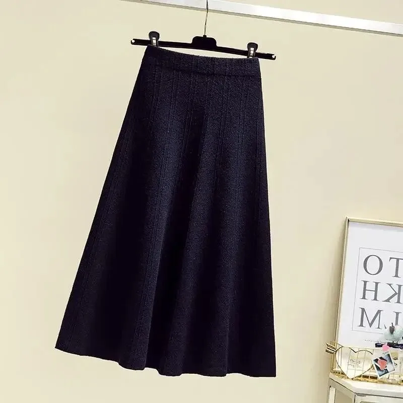 

Юбка-миди с высокой талией, утепленная, трикотажная, облегающая, с вышивкой, из ПВХ-ткани, для прогулок