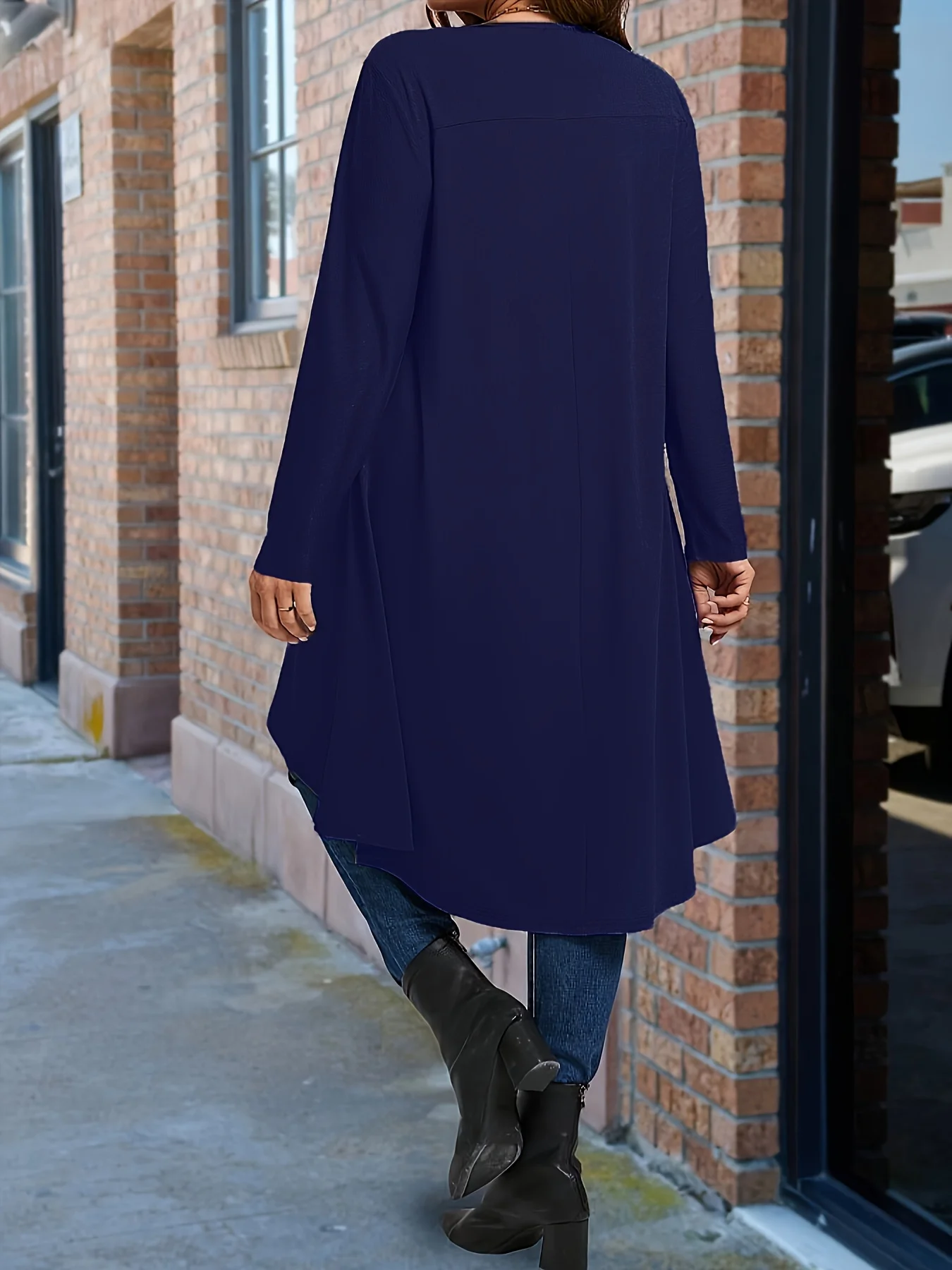 Plus Size Damen-T-Shirt mit elegantem asymmetrischem Saum und langen Ärmeln, Rundhalsausschnitt, lässiges Oberteil, einfarbig, Ganzjahres-Kleidungspullover – Detail 12