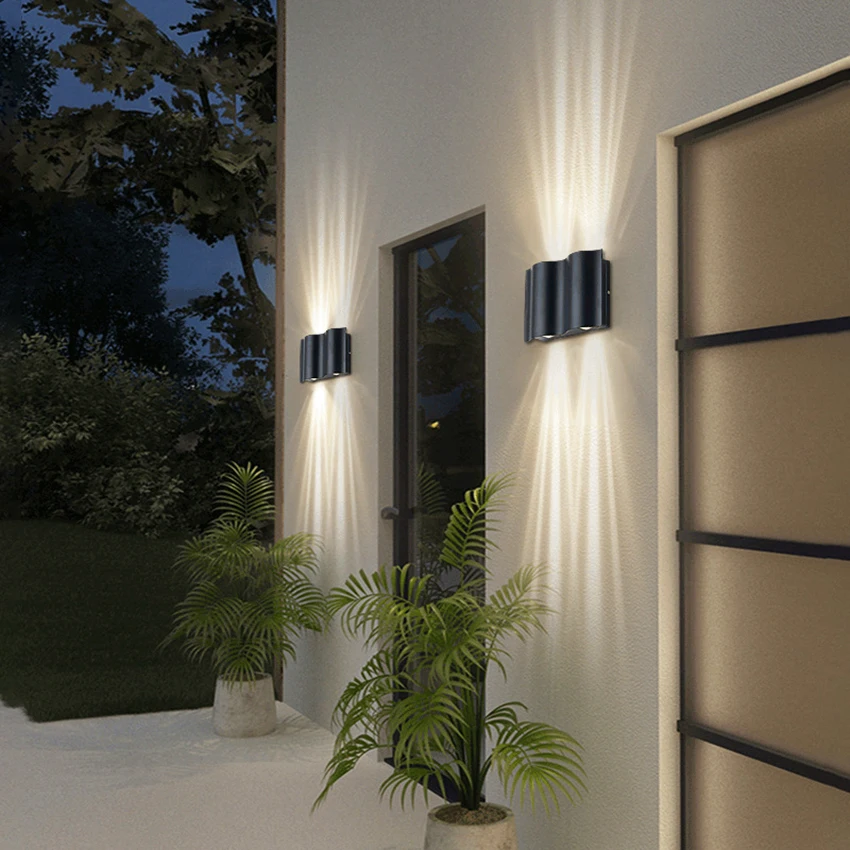 2024 New Nordic Style LED Outdoor Wall Light, IP65 Waterproof Aluminum Sconce for Patio, Porch, Garden, and Deck Lighting