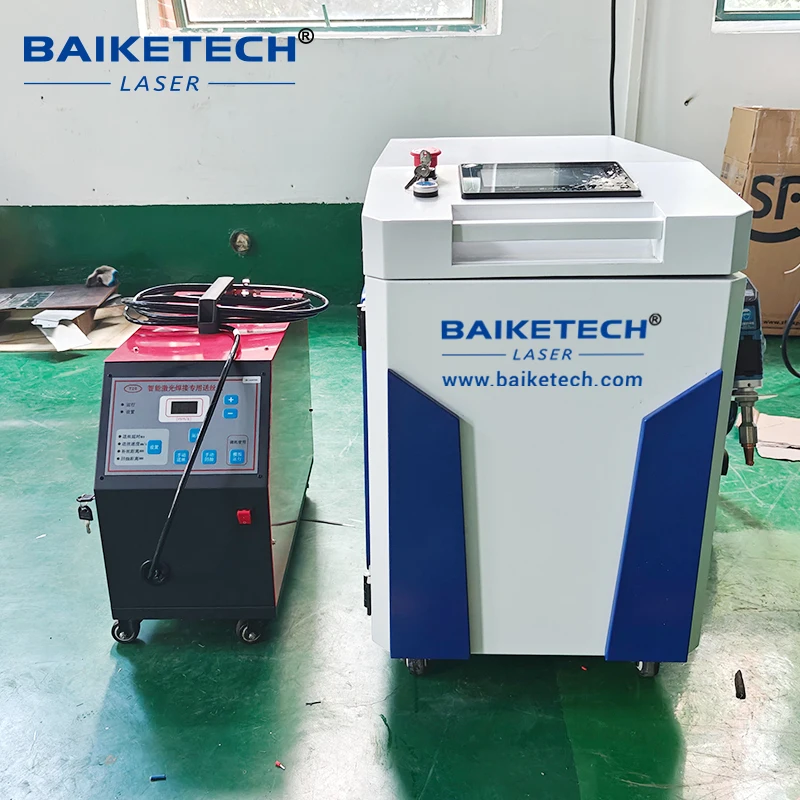Portable Handheld Fiber Laser Welding Machine, Air Cooled System, MAX 1064nm Laser Source, 10M Optional Fiber Length, 2–4mm Carb