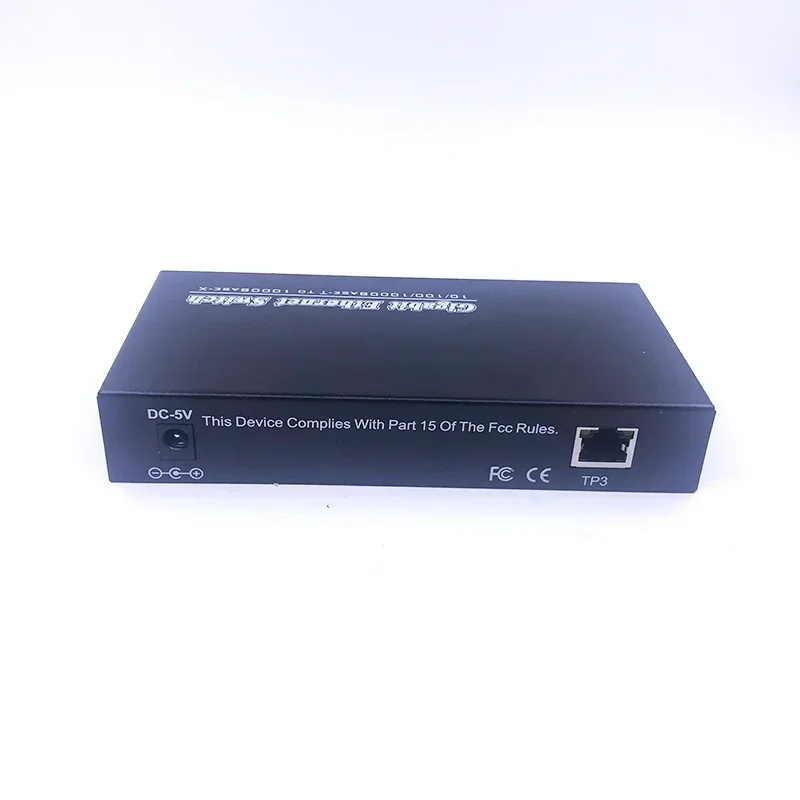 4SC3UTP Reverse Fast Erhetnet 10/100/1000M Ethernet Switch 4 Fiber Port SC 20KM3UTP RJ45 FiberOptical Switch mit Adapter