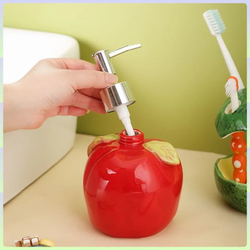 500ML Apple Ceramic lotion Bottle Ceramic Press Bottle Toilet Wash Shampoo Shampoo Empty   Split Bottle shampoo dispense