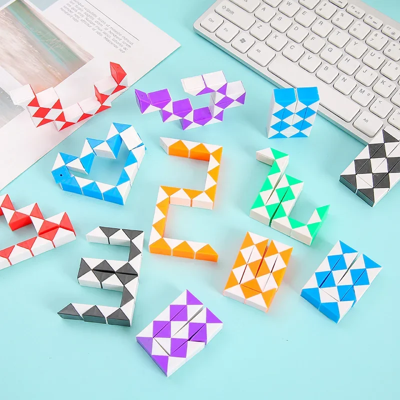 مكعب ألغاز ثعبان سحري صغير مكون من 24 قطعة - لعبة مسطرة قابلة للطي للأطفال في حفلات أعياد الميلاد هدية لتخفيف التوتر حشو بيناتا #2