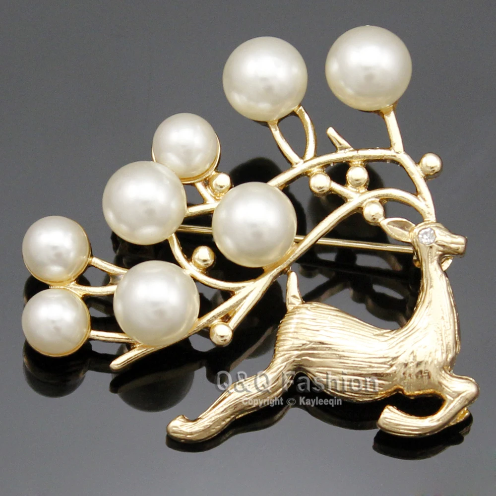 RechicGu New Women\'s Accessories Angel Fairy Feeding Moon Cresent Pearl Baroque Lapel Brooch Pin Jewelry Girl Friendship Gifts