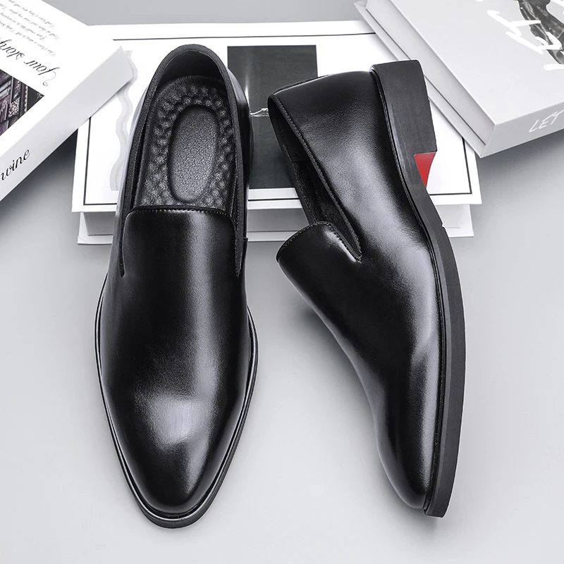 Business Formal Slip-On Leather Shoes Men\'s Casual Moccasins Black Wedding Shoes Dress Fashion Oxford Shoes Pointed Office Shoes