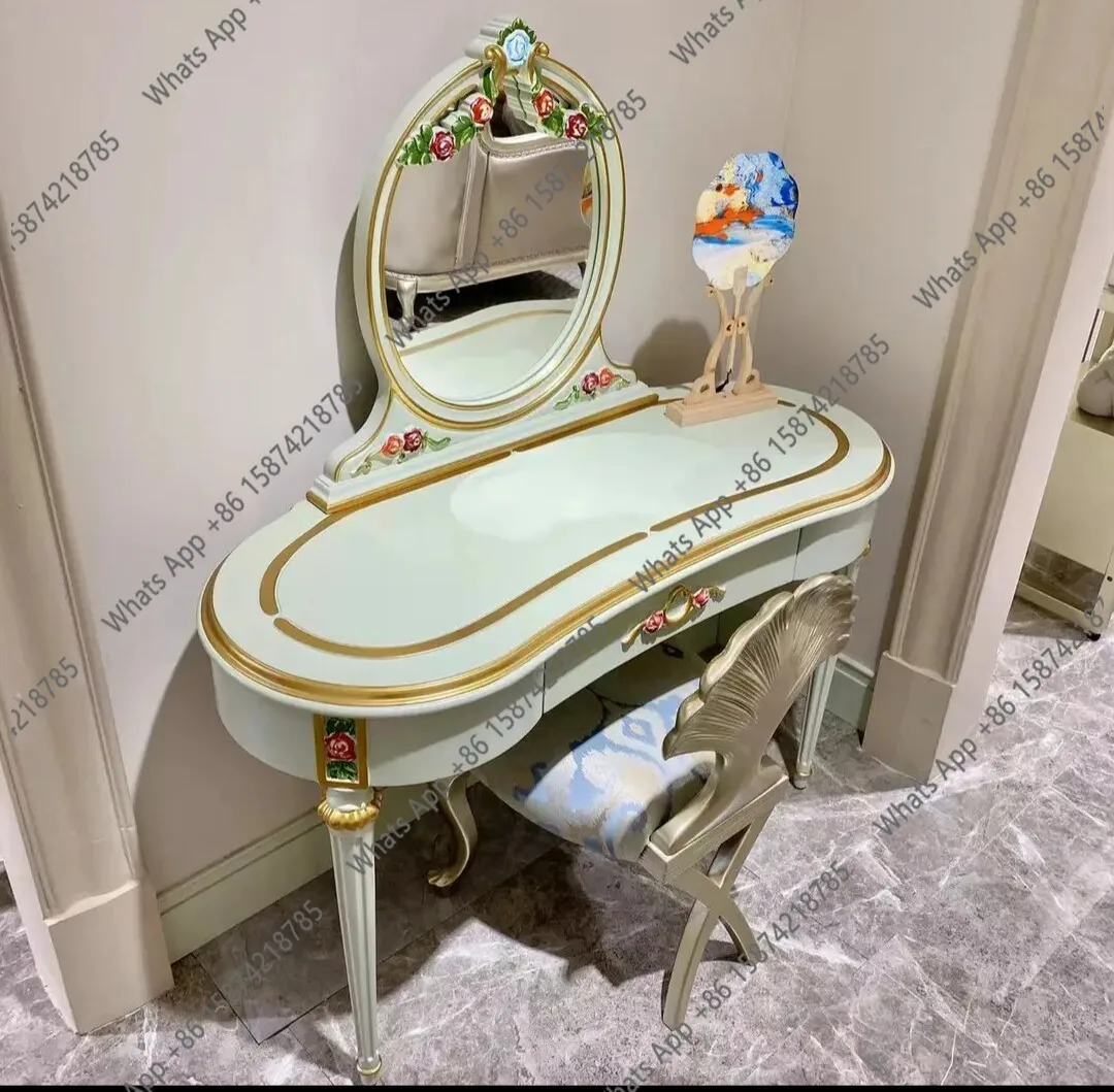 

French romantic luxury dressing table plant carving gold universal dressing table special-shaped dressing table solid wood