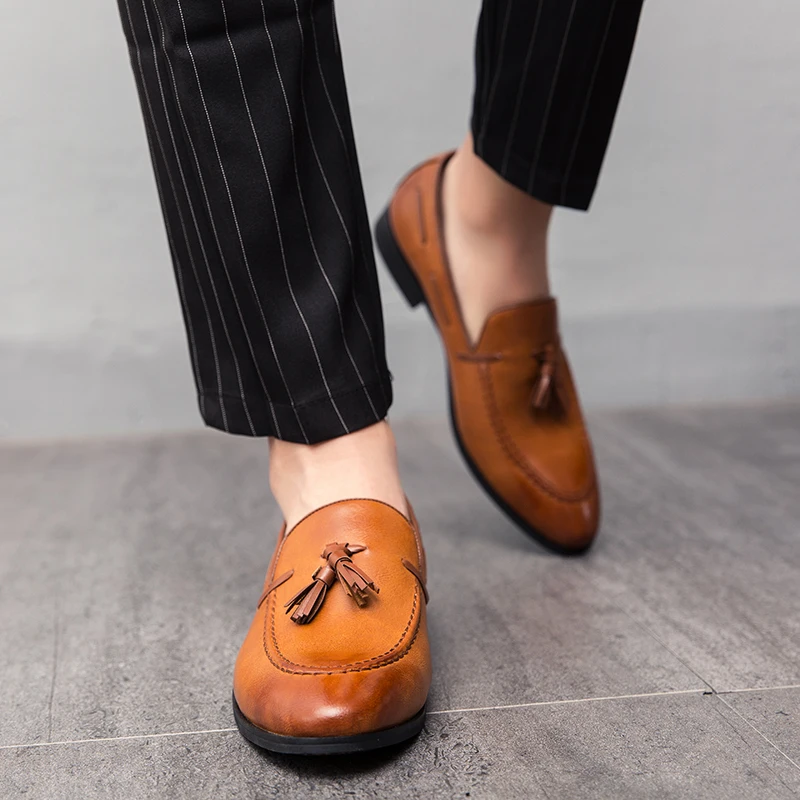 Classic Tassel Business Shoes Summer Loafers Shoes Men\'s Leisure Dress Loafers Fashion Outdoor Driving Shoes Famous Brand Luxury
