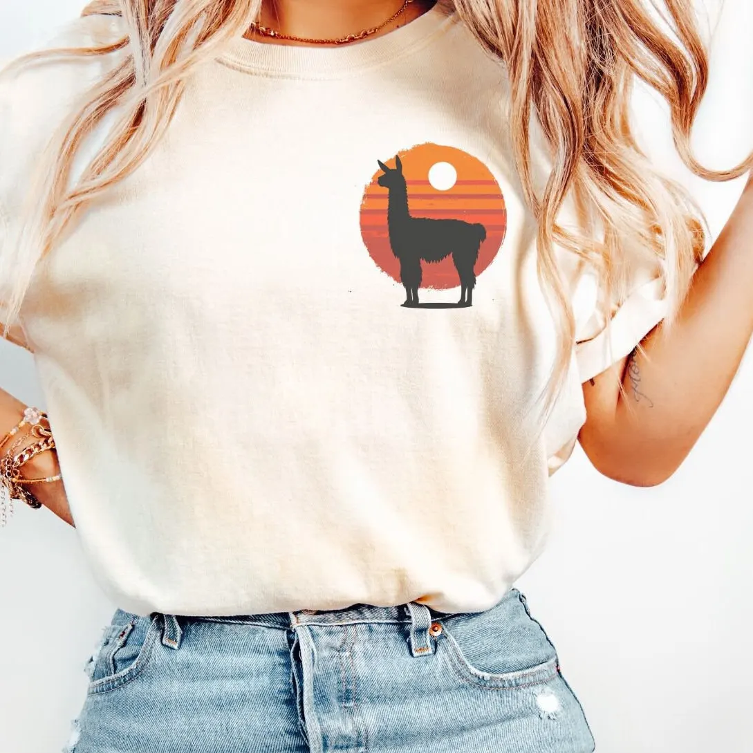 Llama T Shirt Vintage Animal Forest Comfort Colors Nature Oversized Sunset