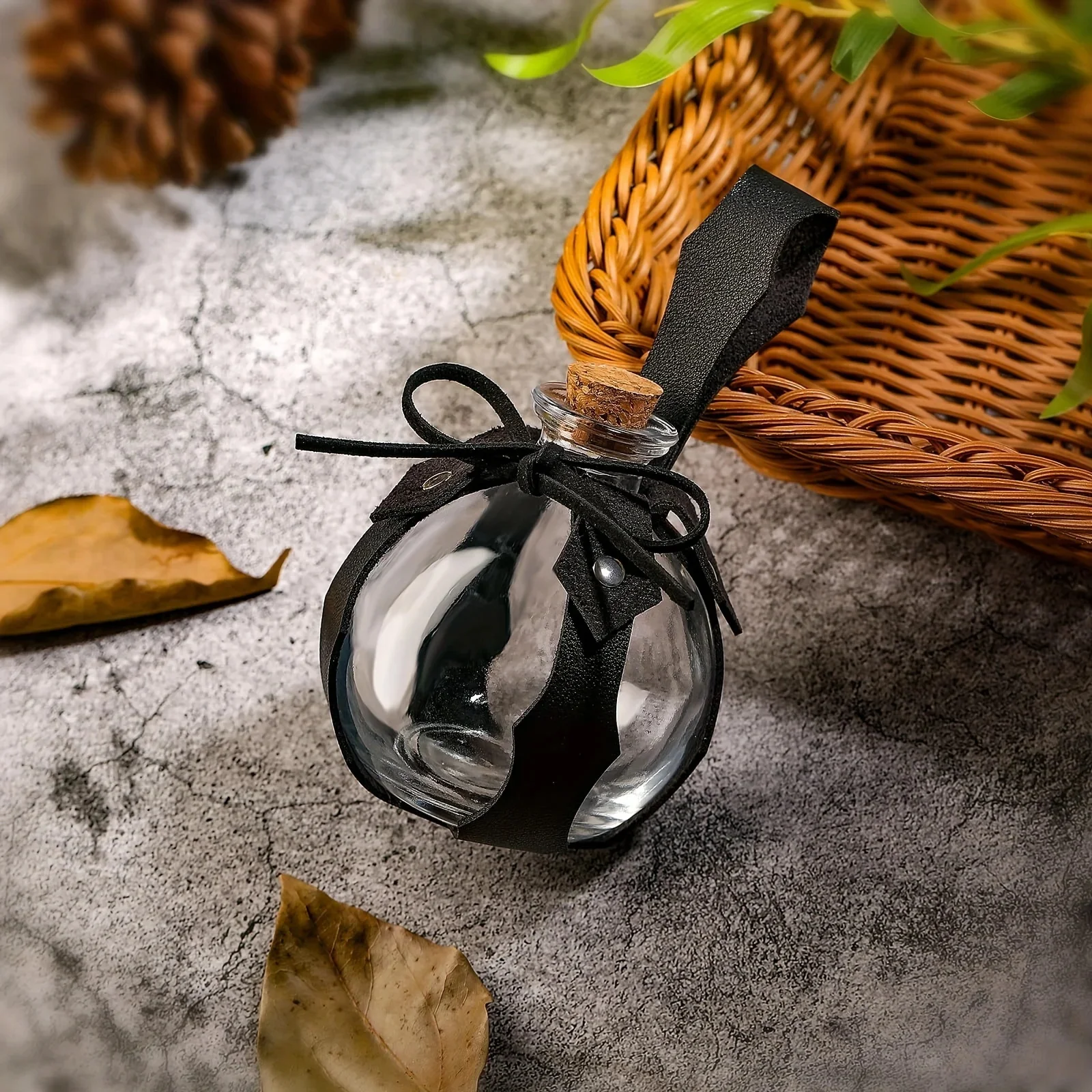 Medieval Witch Dark Magic Potion Water Bottle Renaissance Pharmacist PU Leather Holders Bottles Halloween Cosplay Costume Props