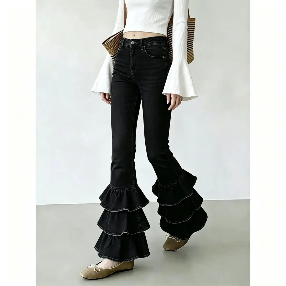 Retro Fashion Jeans Women's 2026 Autumn and Winter New High Waist Ruffled Design Slim Fit Trousers