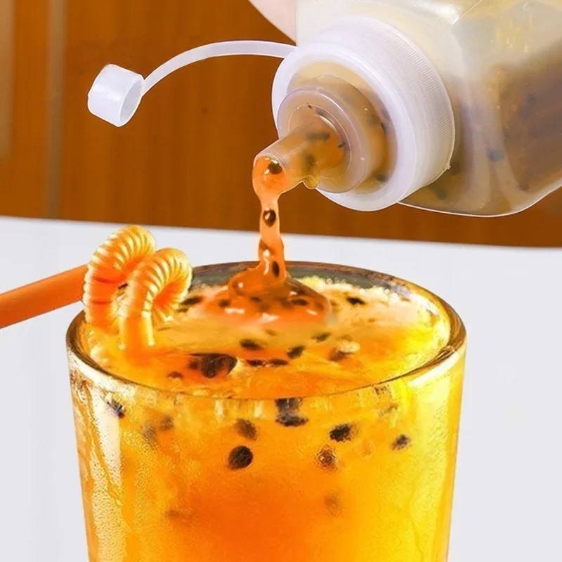 800ml/1000ml Sauce Vinegar Oil Ketchup Gravy Sauce Kitchen Accessories Gravy Boat Plastic Condiment Dispenser Squeeze Bottle