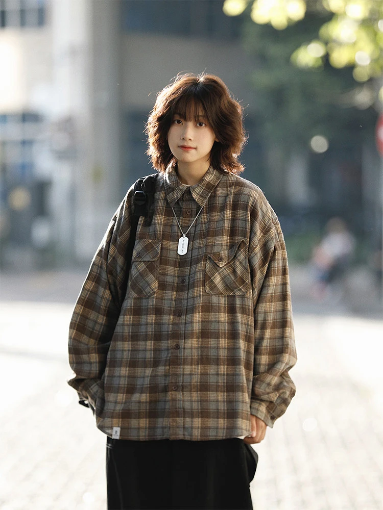 

Ретро-стиль, японский дизайн, свободный крой, повседневная одежда в клетку, унисекс, осень-зима, нейтральный стиль, ленивый фэшн, верхняя одежда