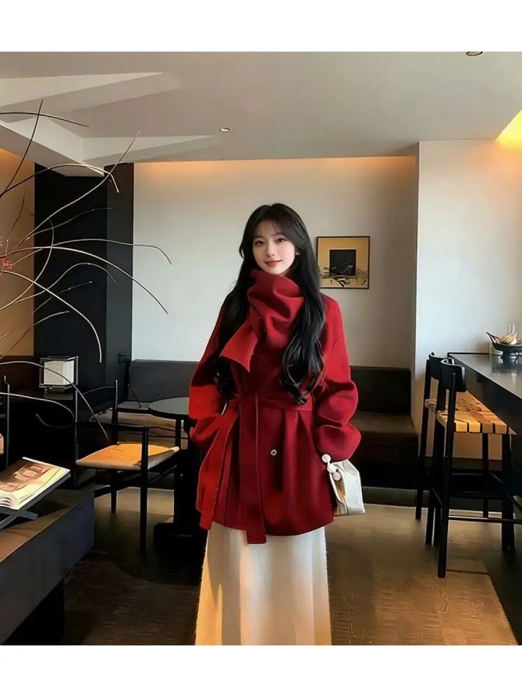 

Офисные женские короткие шерстяные куртки из альпаки, зима 2025 года, пригородный шарф с большими лацканами, свободные женские шерстяные пальто на шнуровке