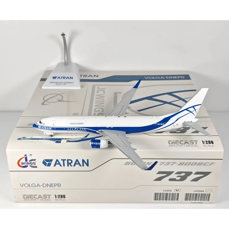 JC Wings moulé sous pression, échelle 1/200 russe ATRAN Aviation B737-800BCF VQ-BFS, Collection de modèles d'avion en alliage, ornements décoratifs