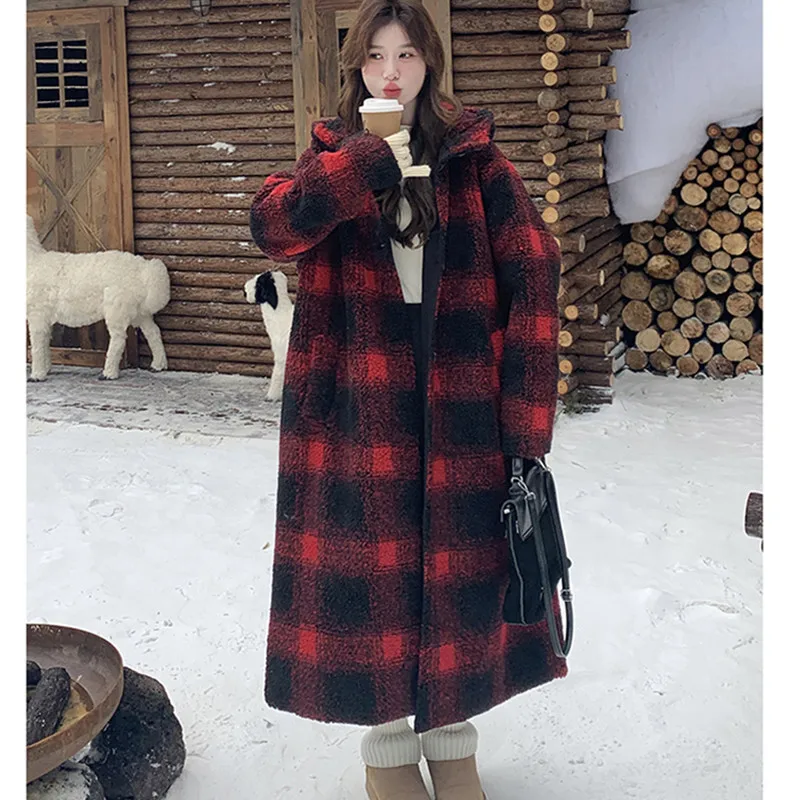 جديد شتاء 2026 معطف صوفي منقوش من صوف الضأن معطف نسائي على الموضة النسخة الكورية معاطف فضفاضة بقلنسوة معطف نسائي طويل سميك دافئ #3