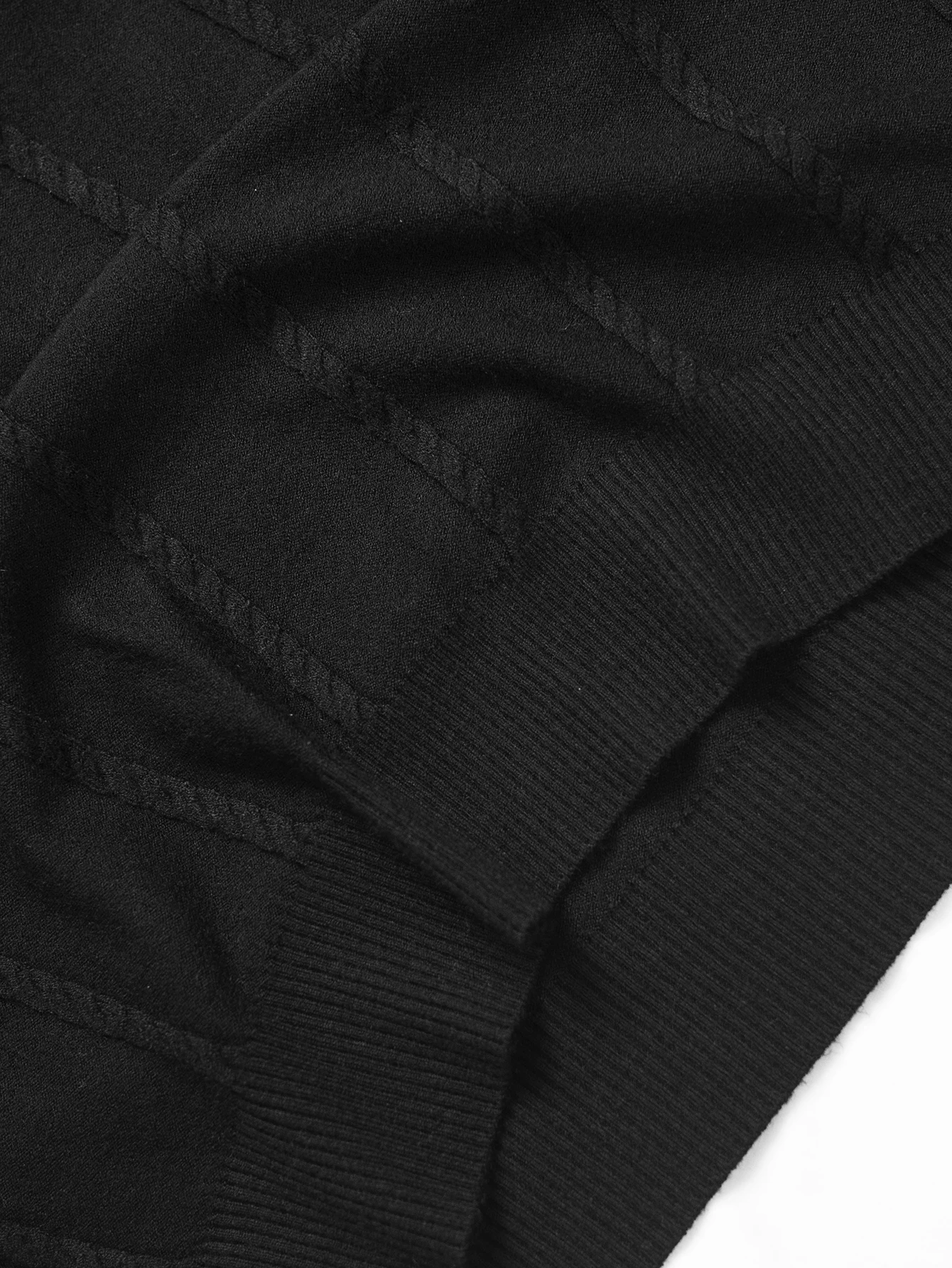 Herren Rollkragenpullover mit Zopfmuster, schmal geschnitten, langärmelig, warm, lässiger Strickpullover. – Detail 4