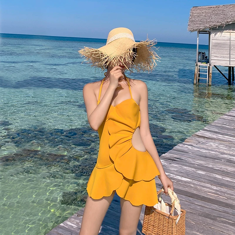 2025 New Swimsuit Women's Summer Sexy Pool One-piece Swimwear Elegant Chic Ginger Conservative Seaside Vacation Sling Swimsuits