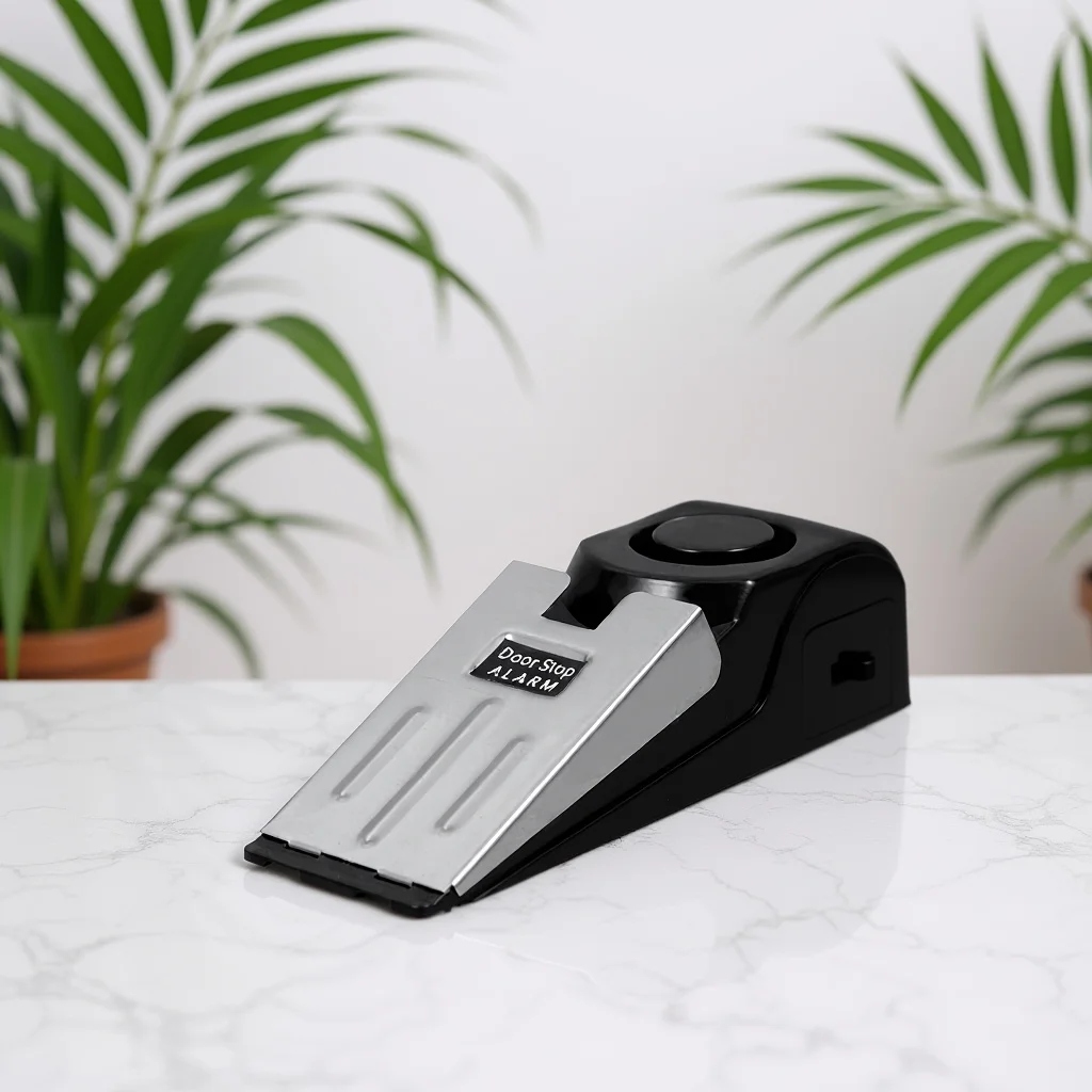 Alarm do drzwi 120dB, czarny, mocny stoper do drzwi, akcesorium do zabezpieczenia domu, głośny alarm wyzwalany otwarciem drzwi, do biura i podróży.