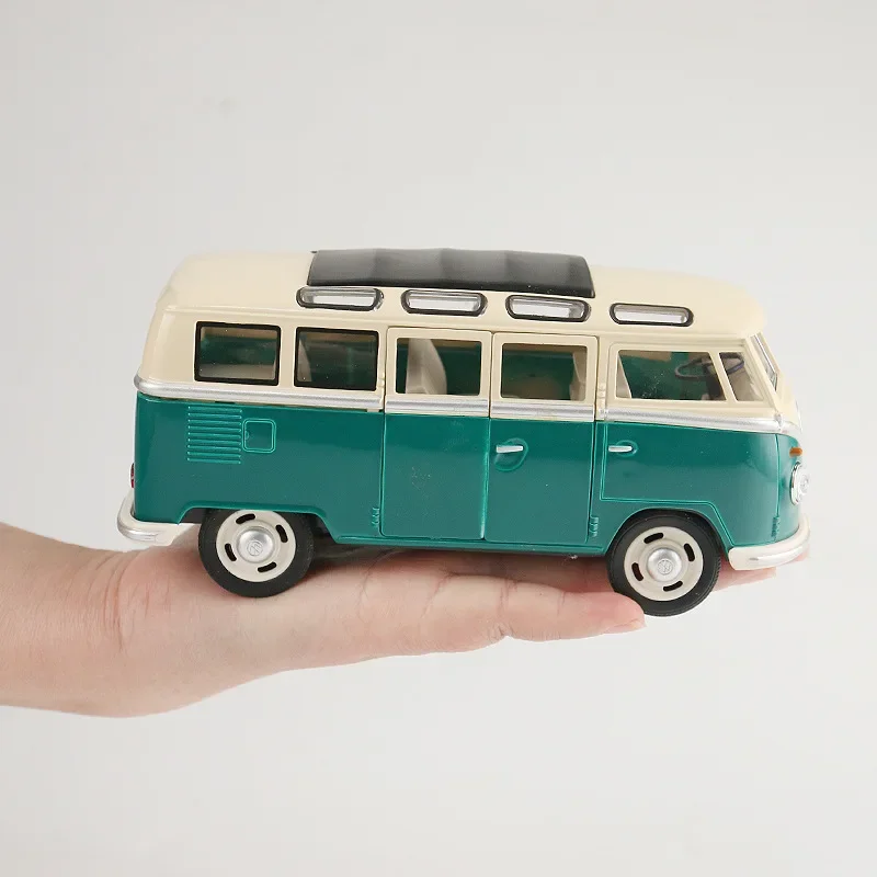 T1 Bus Alloy Model Volkswagen Pullback Sound Light Toy Car Simulation 1:24 Birthday Gift Children Boy Diecast Miniature Voiture