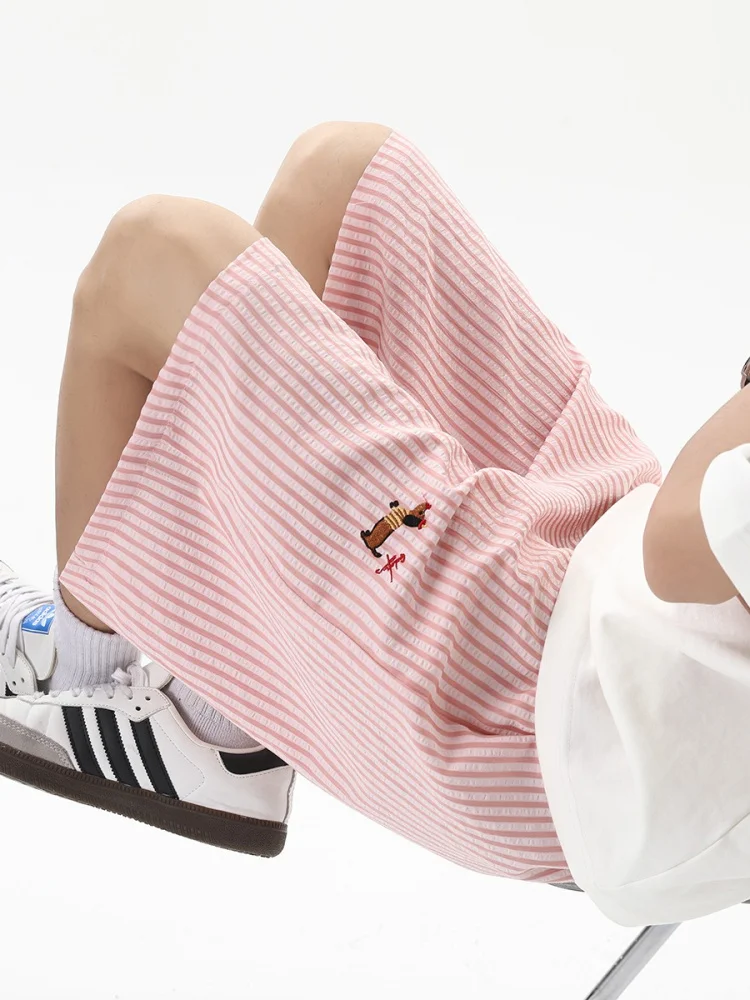 

Pink Striped Casual Shorts Embroidered Loose Five-Quarter Length for Men And Women Summer Trendy Brand Couple Outerwear