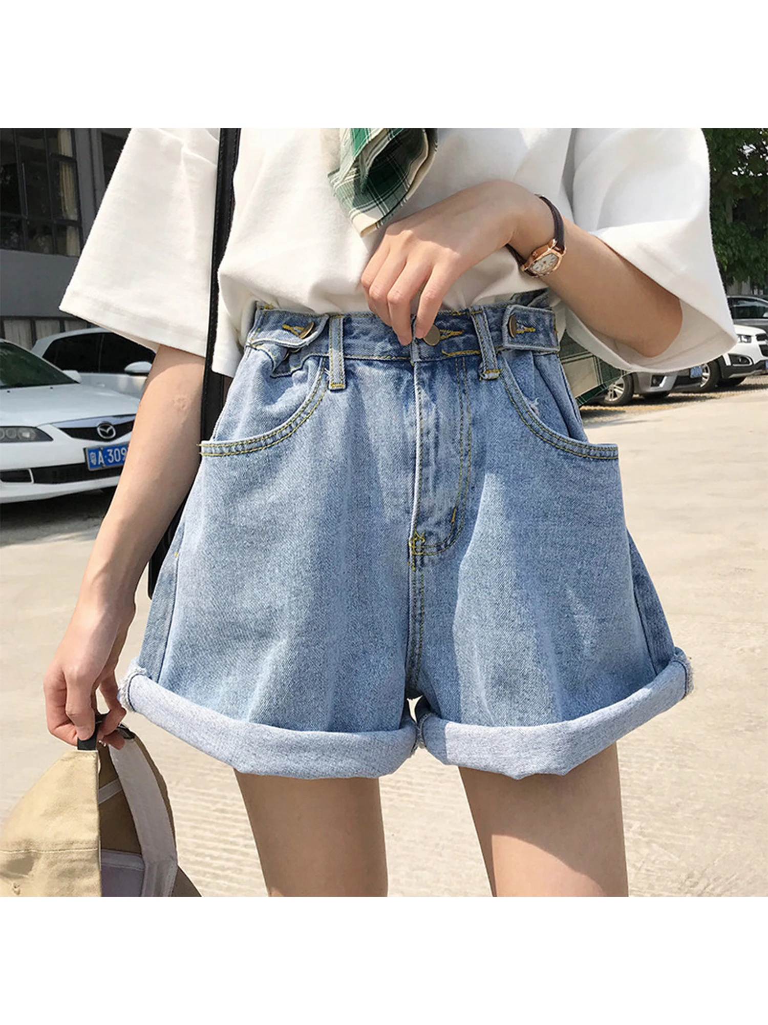 Women's Light Blue Denim Shorts Y2K Gyaru Cowboy Shorts Korean Style Loose High Waist Wide Leg A-line Hot Pants for Women Summer