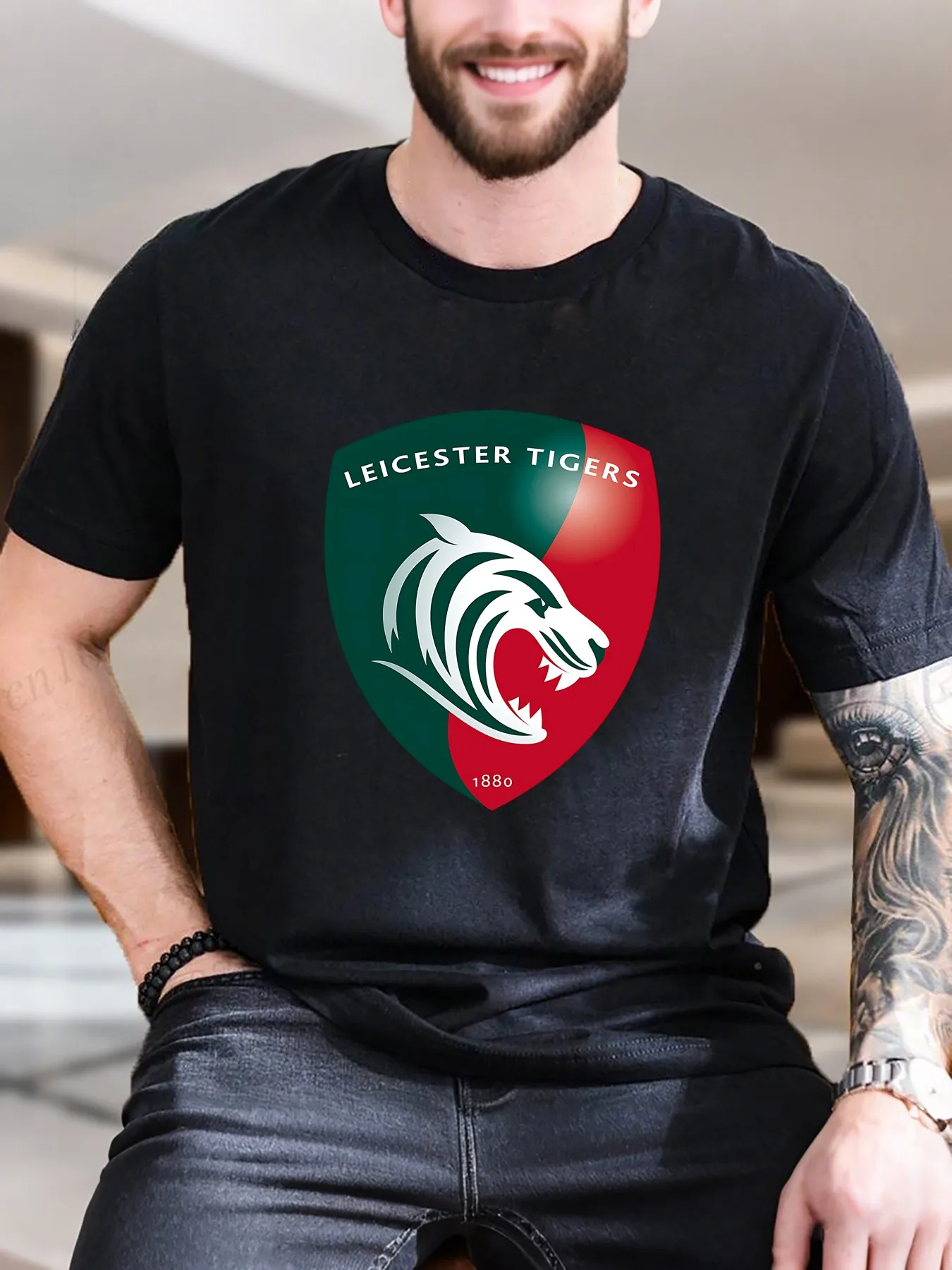 

Men's Tiger Print T-Shirt - 100% Cotton Breathable Tee with Shield & Tiger Design, Trendy Short Sleeve Top for Casual, Streetwear