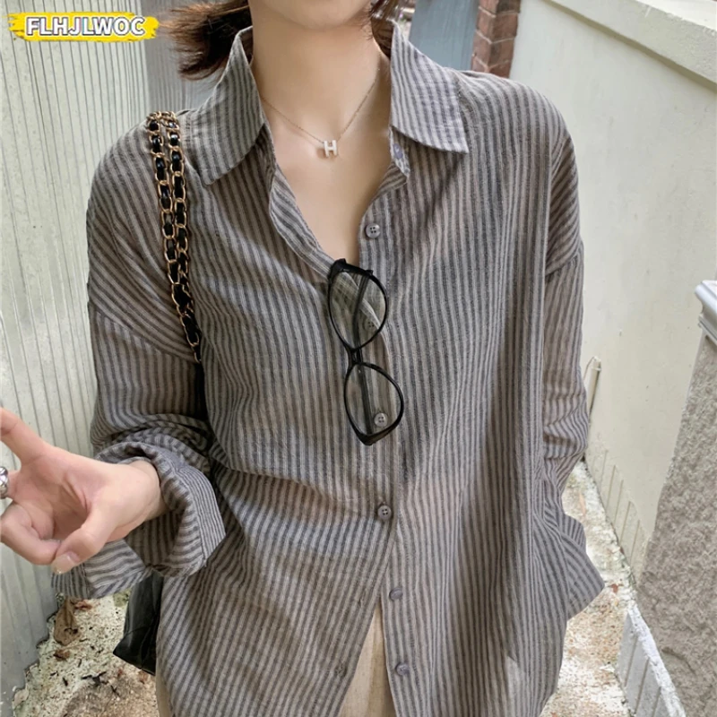 Katoenen tops Luie Korea-stijl Gestreept overhemd Blouse 2023 Lente Zomer Retro Losse dunne transparante vriendje Lange shirts met knopen